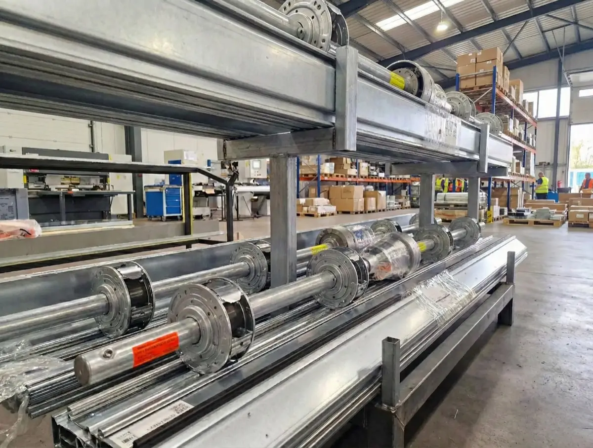 Fabrication sur-mesure rideau metallique Grossoeuvre